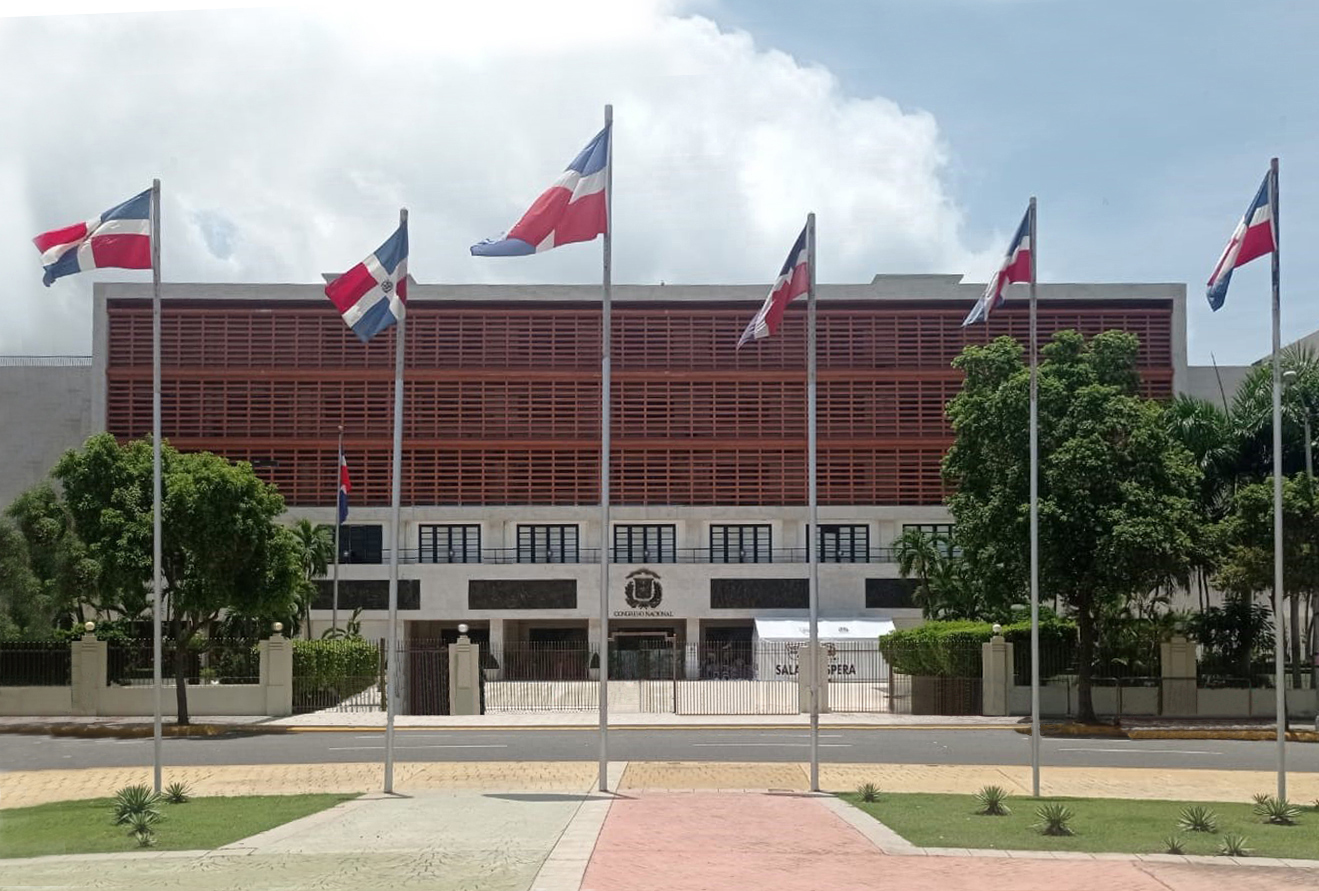 Fachada del Palacio del Congreso Nacional en Santo Domingo, foto de archivo
