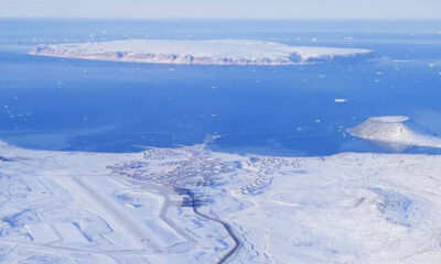 Vista aérea de la base estadounidense Pituffik, antes llamada Thule, en Groenlandia, archivo