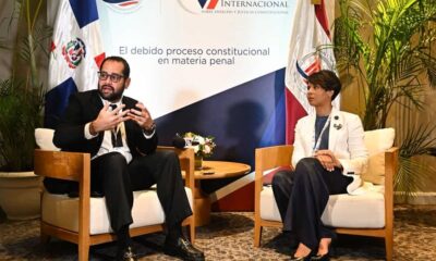 Juristas durante el Congreso Internacional sobre Derecho y Justicia Constitucional