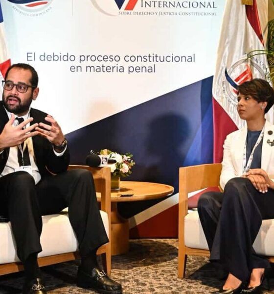 Juristas durante el Congreso Internacional sobre Derecho y Justicia Constitucional