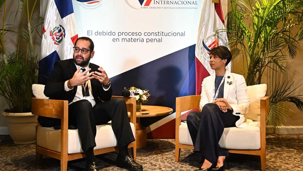 Juristas durante el Congreso Internacional sobre Derecho y Justicia Constitucional
